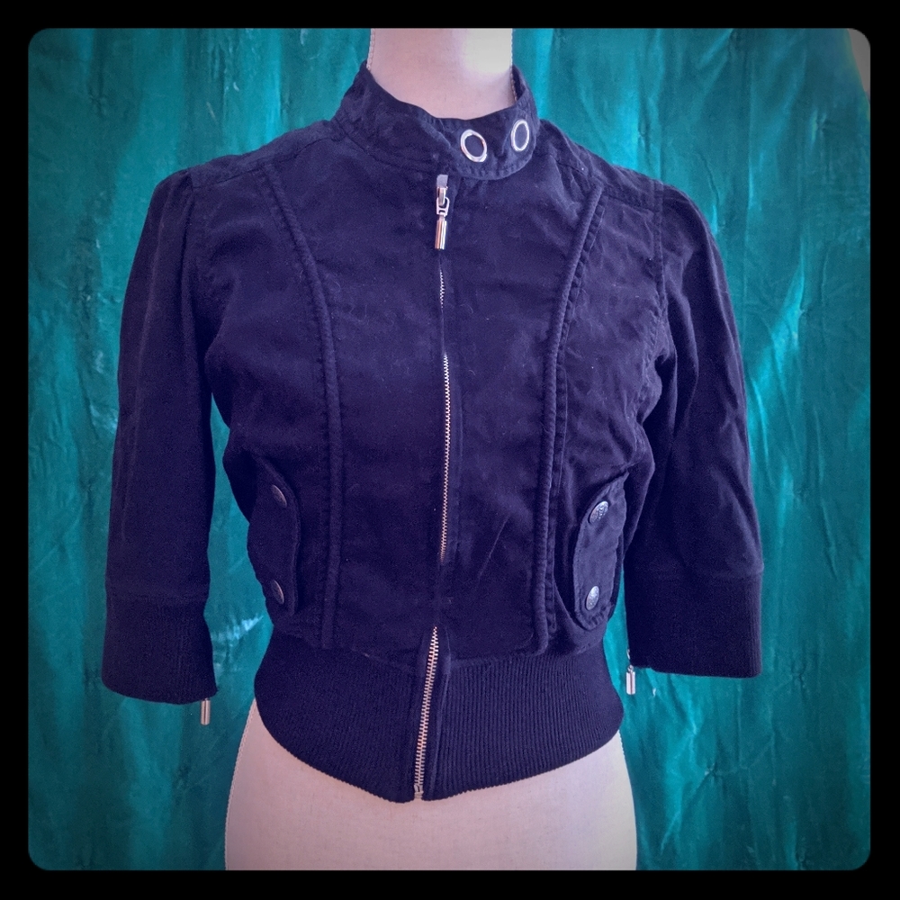 sz M XOXO jacket shrt slv w zips heckin #CUTE